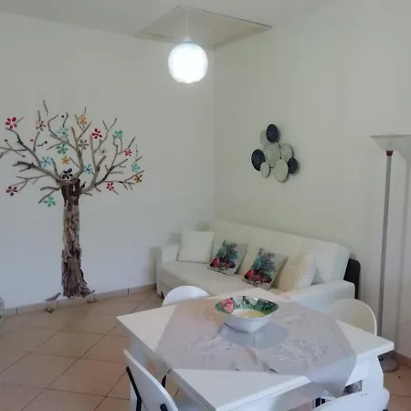 Holiday home Casa Del Glicine *
