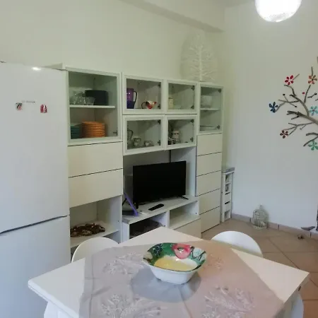 Holiday home Casa Del Glicine *